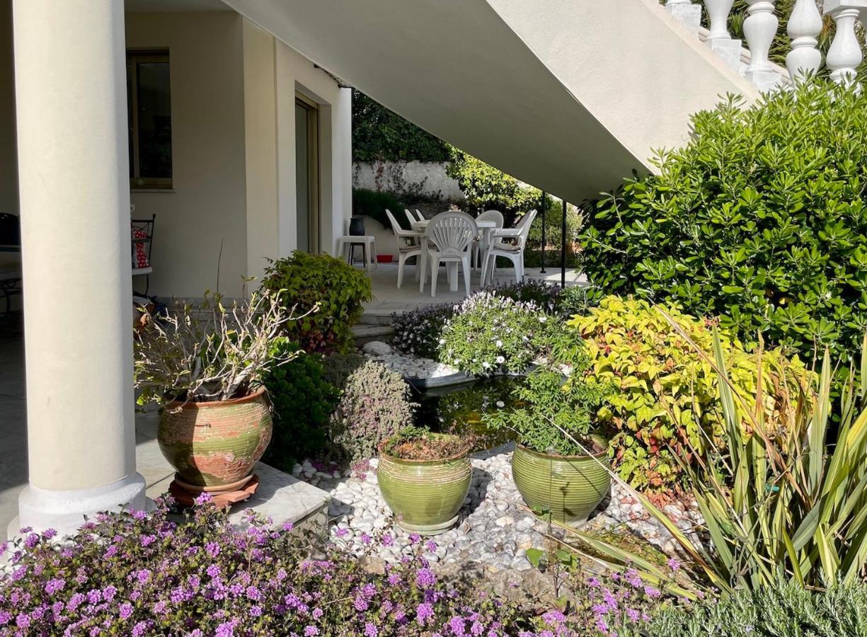 Rez De Jardin De 65M2 Dans Villa A Nice Luaran gambar